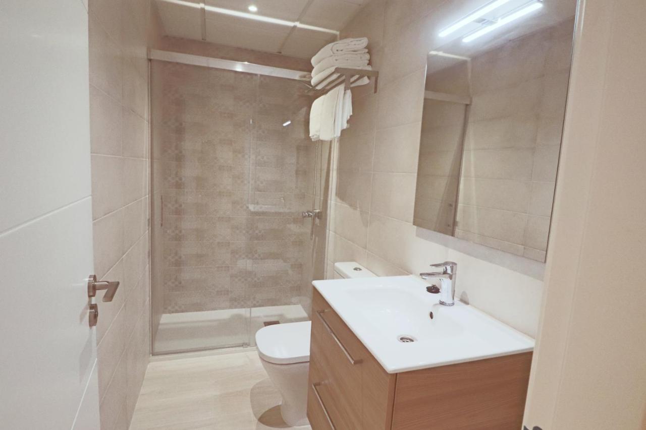 Poeta 2 Bedroom Apartment Fuengirola Exterior photo